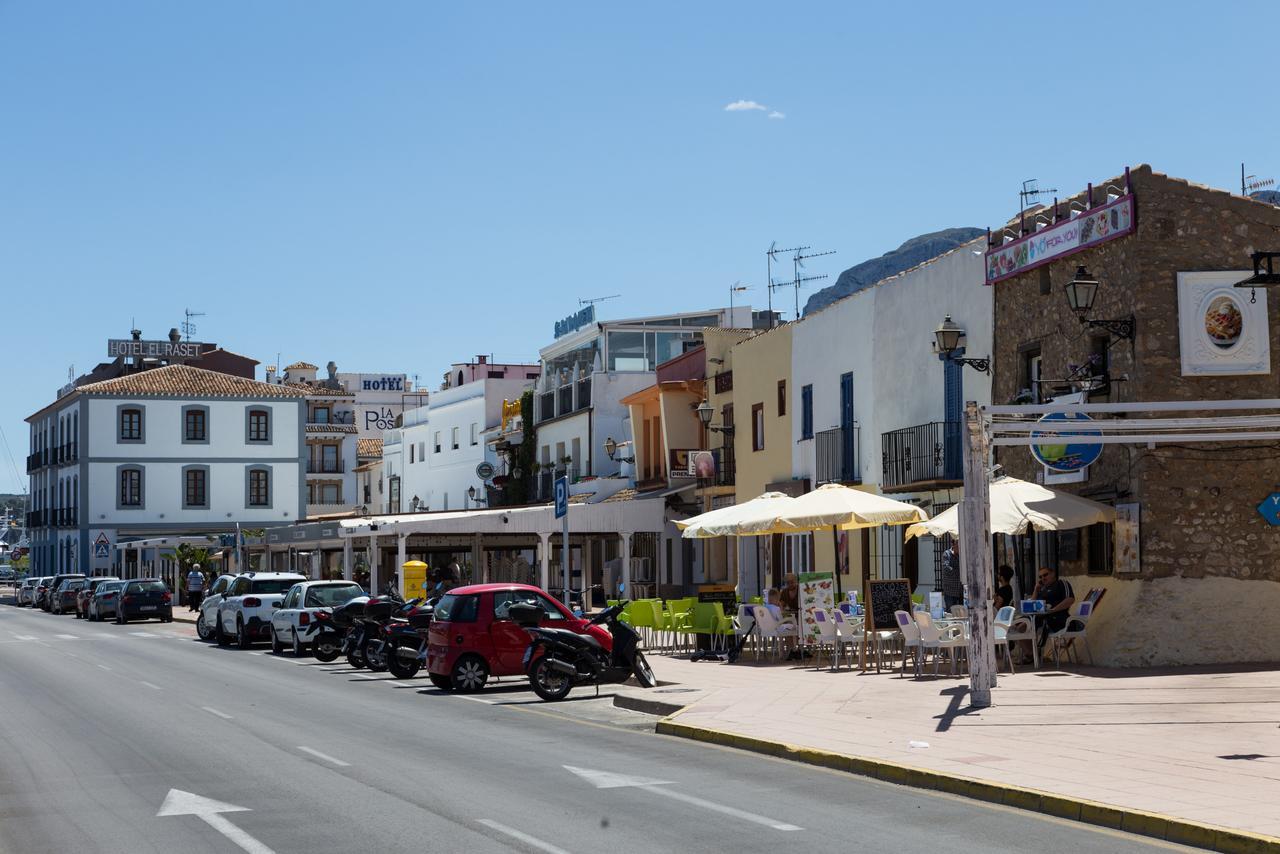 Denia Front Beach Apartment Exteriör bild